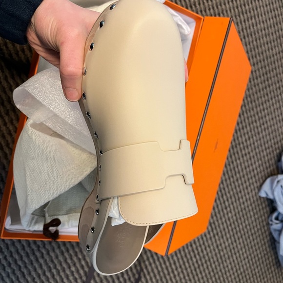 Hermes Calya Mules in Hetre leather, size 38 - Picture 5 of 9